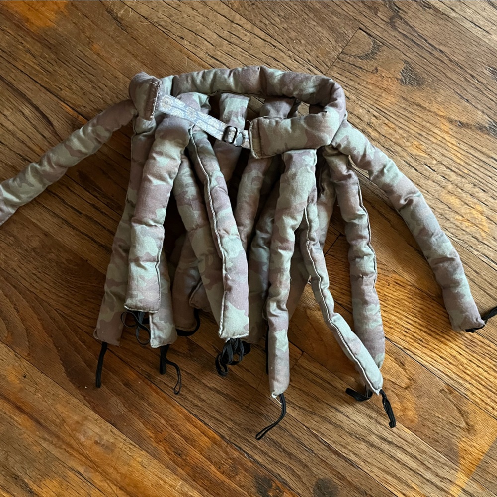 Octocurl heartless hair curler